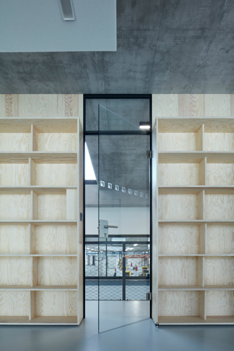 Výrobní a administrativní objekt firmy Pilana Karbid v Hulíně, Ellement architects