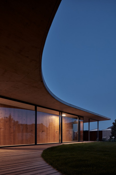 RD Jarovce, Compass architekti