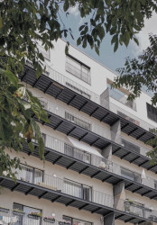 Bytový dům Račianska, GutGut