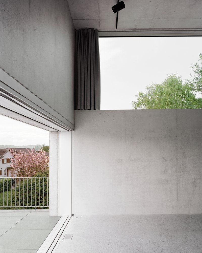 House B, E2A