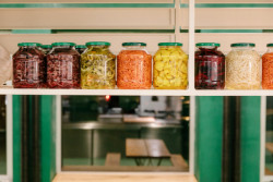 BIG SMOKERS barbeque restaurace, 0,5 Studio/Vít Svoboda, Pavel Nový