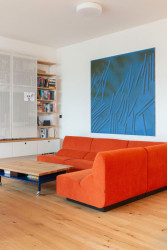 Obývací pokoj (Interiér domu v Lysolajích, Amulet architekti)