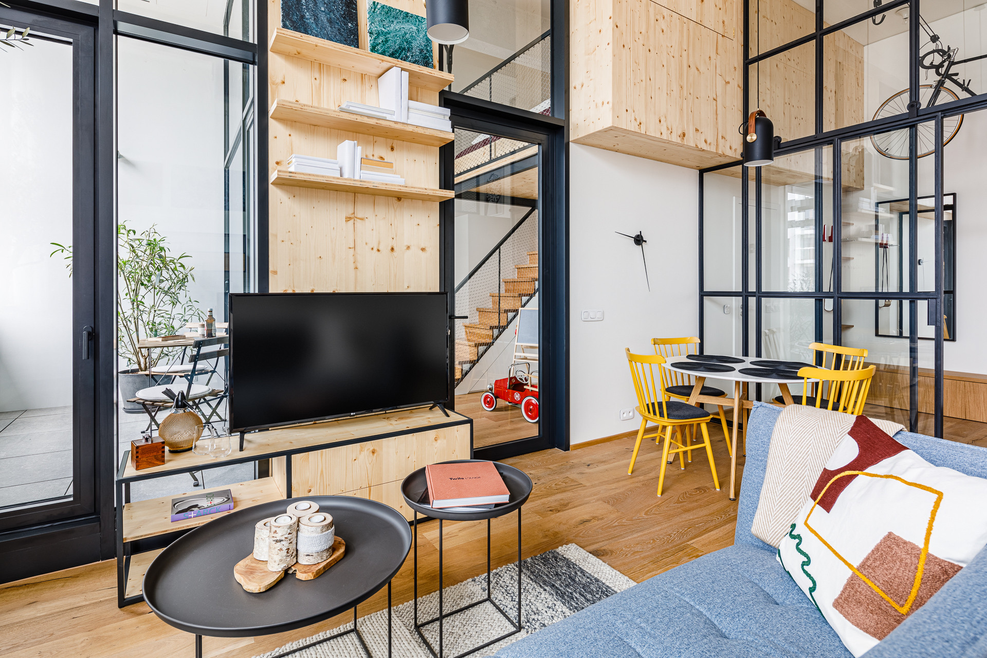 JAKUB CIGLER ARCHITEKTI navrhli konverzi továrnu na loftové bydlení Parvi Cibulka