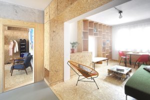 architectureMADE, rekonstrukce bytu paneláku v Plzni, foto