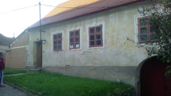 Starý dům před rekonstrukcí. 