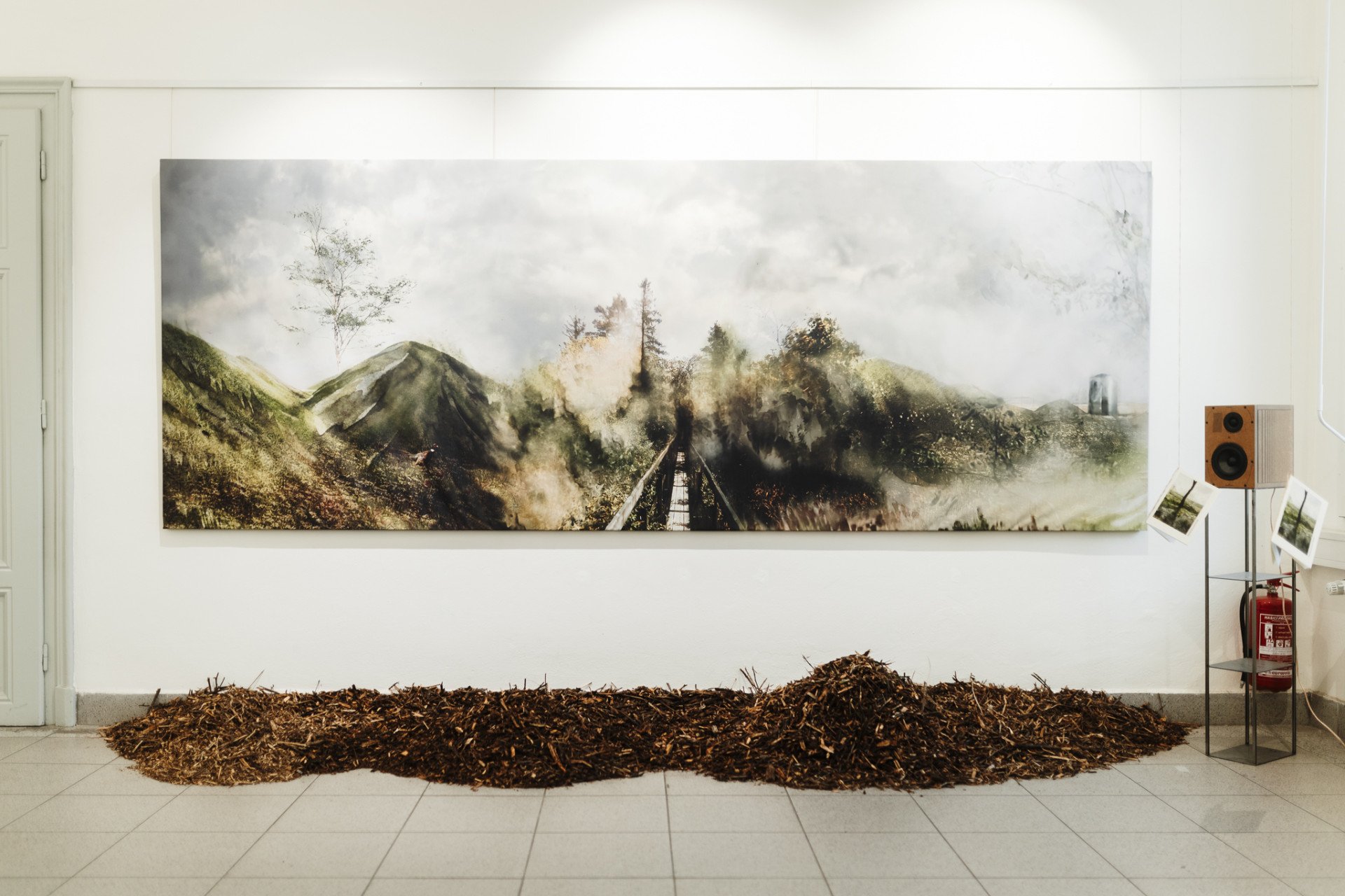 Architektka Blanka Solár vystavuje v Galerii Mini na brněnské Fakultě architektury expozici Hřbitov bez hrobů; pietní biocentrum?