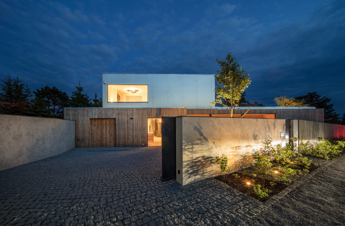 Vila na Vysoké skále, Majo architekti