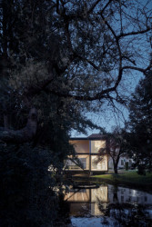 Showroom firmy GAB, Ark-shelter / Martin Mikovčák