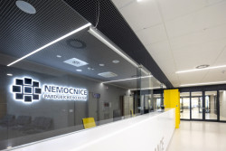 Pardubický kraj má nový pavilon urgentního příjmu. V orientaci zde pomáhají barvy.