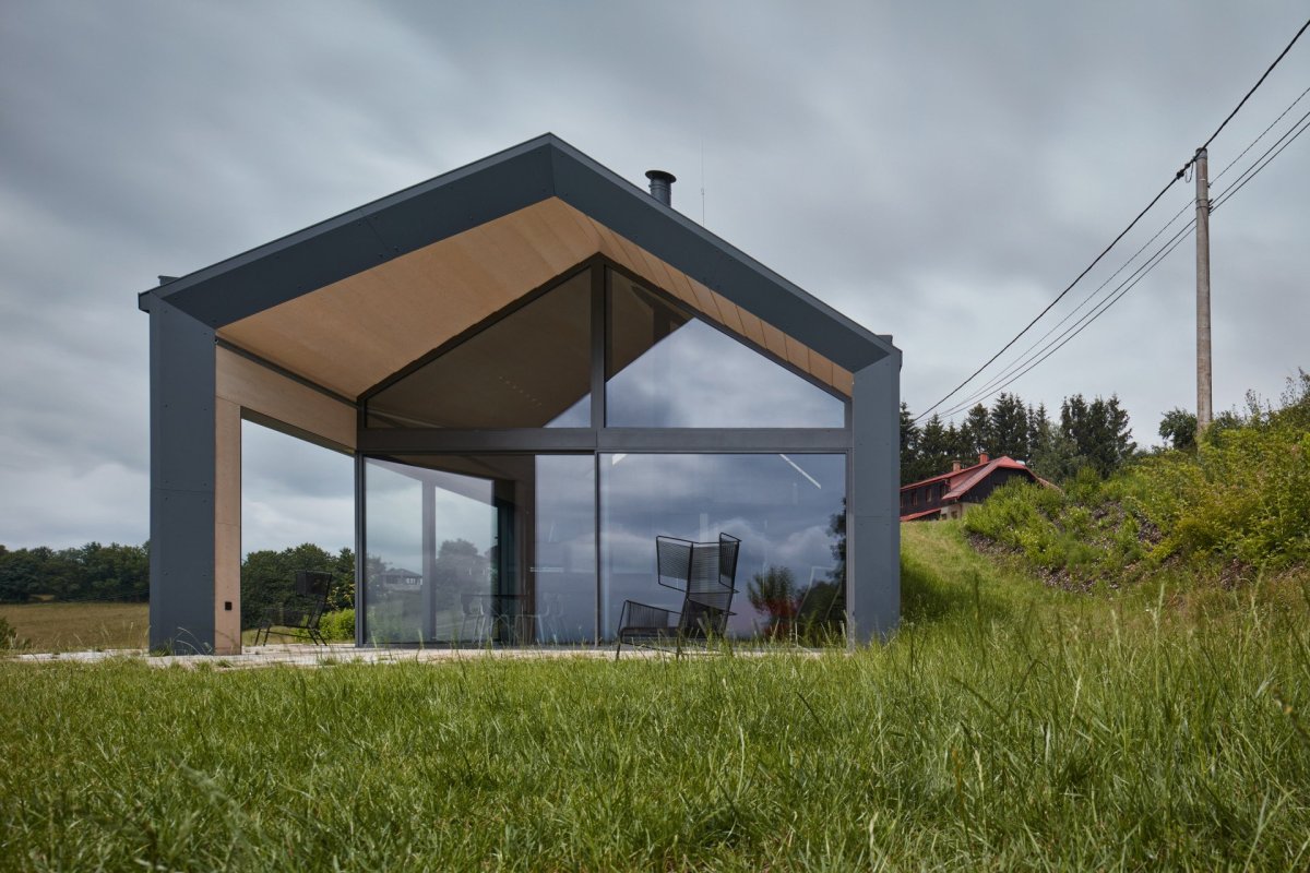 Rodinný dům na Rašovce od Atelieru SAD s.r.o. a interiérové designérky Ivety Zachariášové