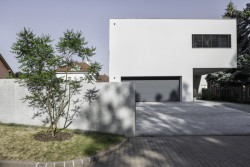 Rodinný dům Petrovice, Labor 13