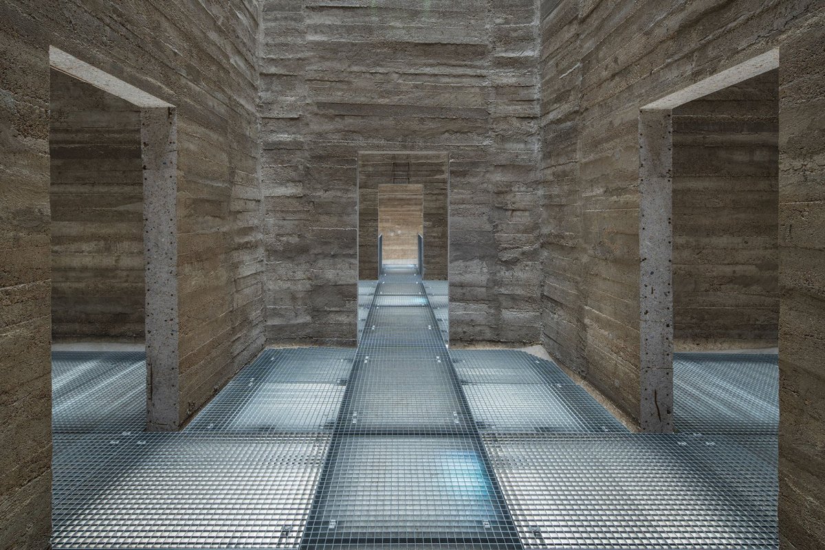 Finalista: Prokš Přikryl architekti - adaptace obilného sila v areálu Automatických mlýnů v Pardubicích