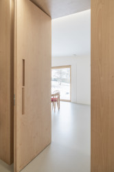 Rodinný dům v Radvanicích, ti2 architekti / Tomáš Kozel, Kamil Měrka