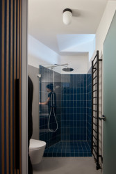 Interiér pražské garsonky na Žižkově od ateliéru ORA