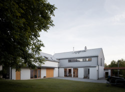 Statek na Vysočině od architekta Jana Šembery