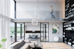 Prosklené industriální příčky DIGERO od Dorsis