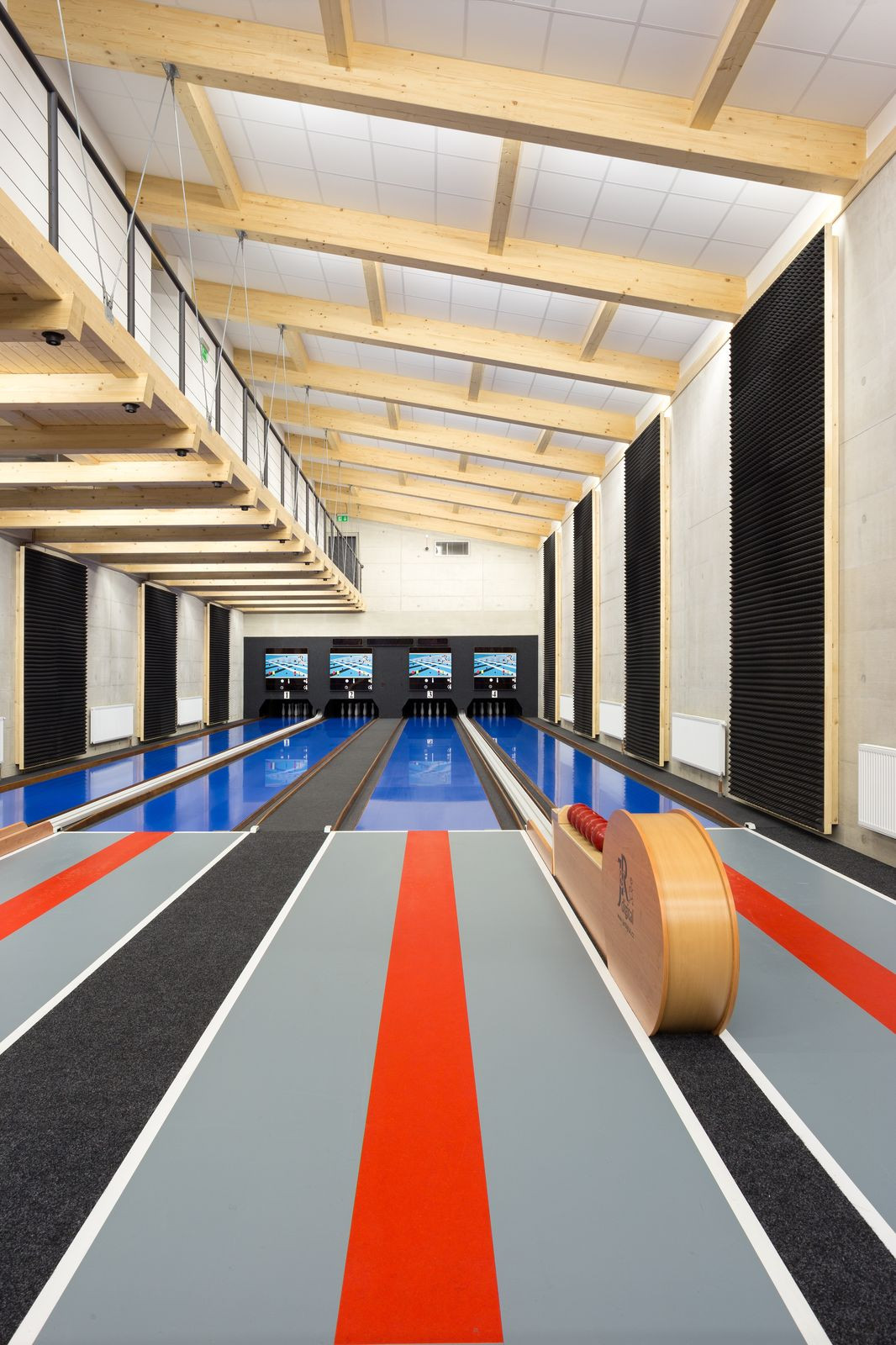 Spolkový dům Ratíškovice, Létající inženýři, foto