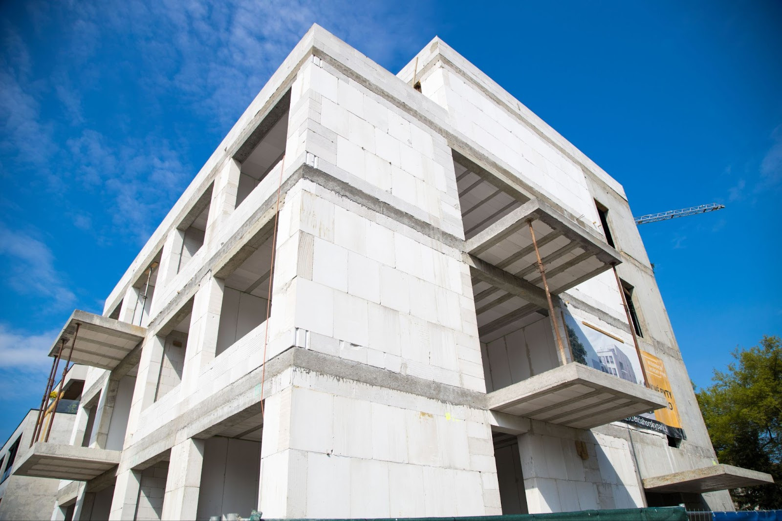 Rules architekti navrhli bytový dům v na Starém městě v Bratislavě