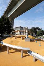 Hlavní architektka ateliéru LOXIA architects navrhla nové sportovní a volnočasové plochy pod pražským Nuselským mostem