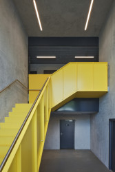 Rekonstrukce a přístavba výrobní haly ERA, Bíza architekti