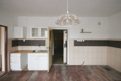 Pivovar Falkenštejn, interiér před rekonstrukcí.