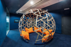 monom, Kanceláře firmy BlueLink – foto