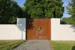 Hřbitov v Pátku je znovu vizitkou obce.  (Rekonstrukce hřbitova v Pátku, Tomáš Podrázský)