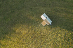 ARTIKUL architekti, Mobile Hut,