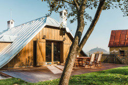 z+v architects, Rekonštrukcia baníckeho domu Dolná Resla – foto