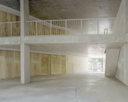 Terrassenahus Berlin/ Lobe Block, Brandlhuber + Emde a Burlon + Muck Petzet Architects