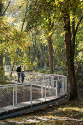 Park má připomenout pohnutou historii...