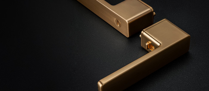 MPK Perfecta Switch Lock - interiérová dveřní klika s integrovaným uzamykacím mechanismem