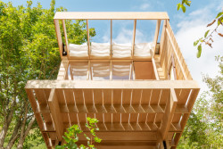 Mladí italští architekti postavili za dva týdny malou stavbu v Apeninách určenou k rozjímání a meditaci