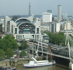 Terry Farrell, Stanice Charing Cross v Londýně, 1990