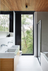 Rodinný dům v Berouně, Markéta Bromová architekti: Architekta maximálně využila výhledů do okolní přírody