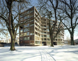 Bytový dům Schwarzpark v Basileji, Švýcarsko