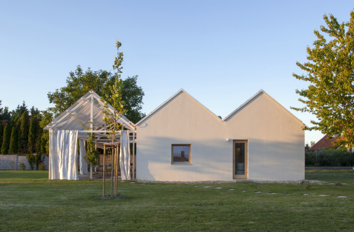 Letní dům, Totalstudio/ Tomáš Tokarčík, Aleš Šedivec