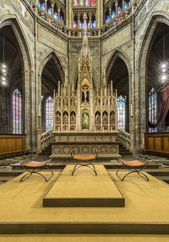 Úprava presbytáře katedrály sv. Víta, Václava a Vojtěcha v Praze, nová úprava presbatáře s mockerovým oltářem, ARN
