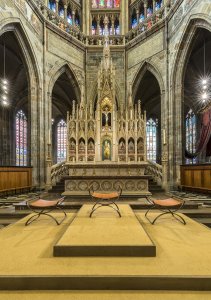 Úprava presbytáře katedrály sv. Víta, Václava a Vojtěcha v Praze, nová úprava presbatáře s mockerovým oltářem, ARN