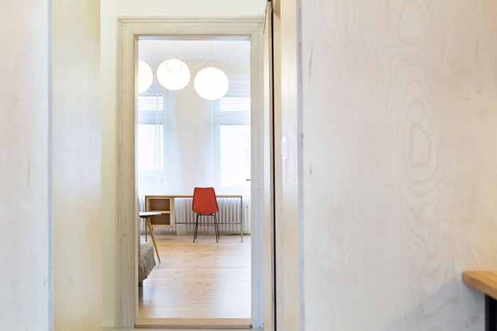 architectureMADE, Rekonstrukce nájemního bytu 1+1 v Plzni – foto