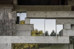 Renovace ruiny v Arnbrucku od architekta Petera Haimerla