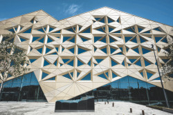 Schüco vydala druhou zprávu o udržitelnosti, projekt Juvelen ve švédské Uppsale.