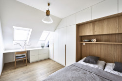 Maličký byt v Nuslích od Jana Beka spojuje český design a vybavení na míru