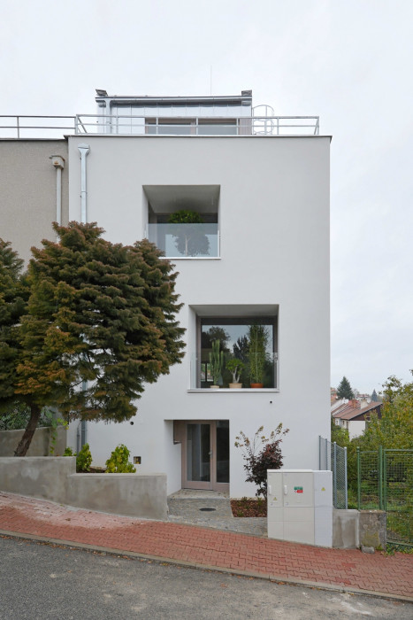 Rekonstrukce rodinného domu v Brně, NEW WORK