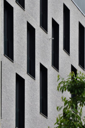 V Praze roste Smíchov City. Součástí tohoto rezidenčního komplexu je i bytový dům od ateliéru Kuba & Pilař.