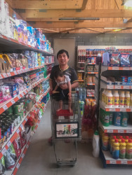 Samoobsluha v Seči od Žalský architekt