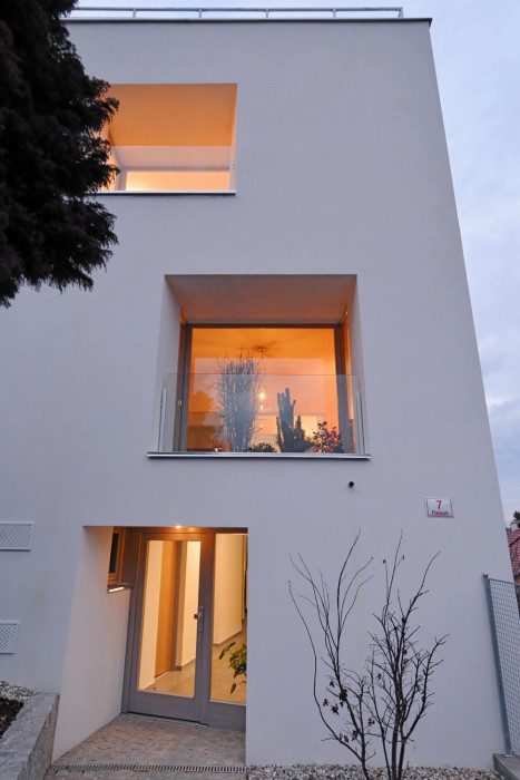 Rekonstrukce rodinného domu v Brně, NEW WORK