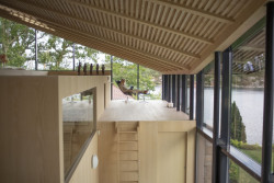 Na ostrově Finnøy vyrostl dům s výhledy na oceán. Navrhla ho architektonická kancelář Helen & Hard.