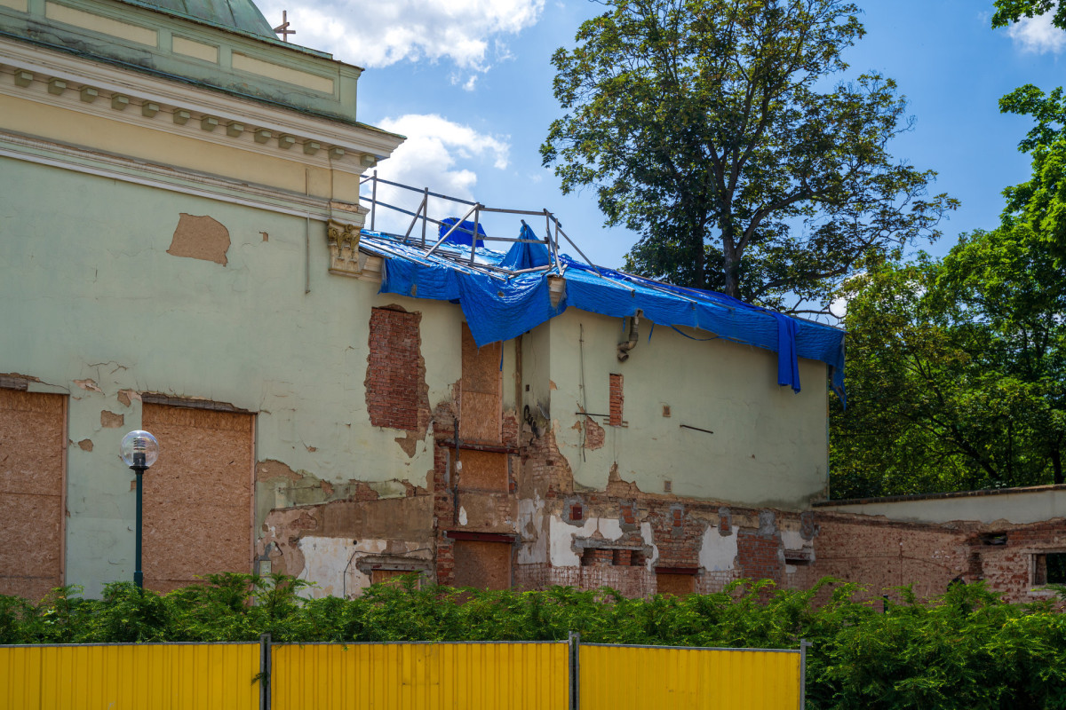 Fotografie z průběhu stavebních prací (Rekonstrukce restauračního pavilonu Bohemia; SGL Projekt)