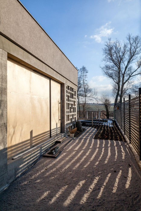 Dům se světlíkem, Atelier 11